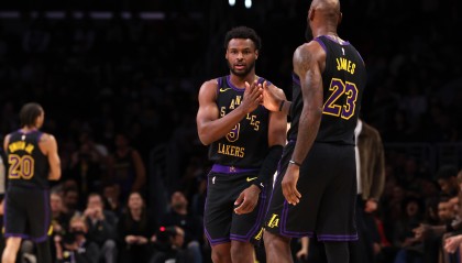 ESPN：珍妮认为詹姆斯该对球队选布朗尼心怀感激 但她感觉LBJ并没